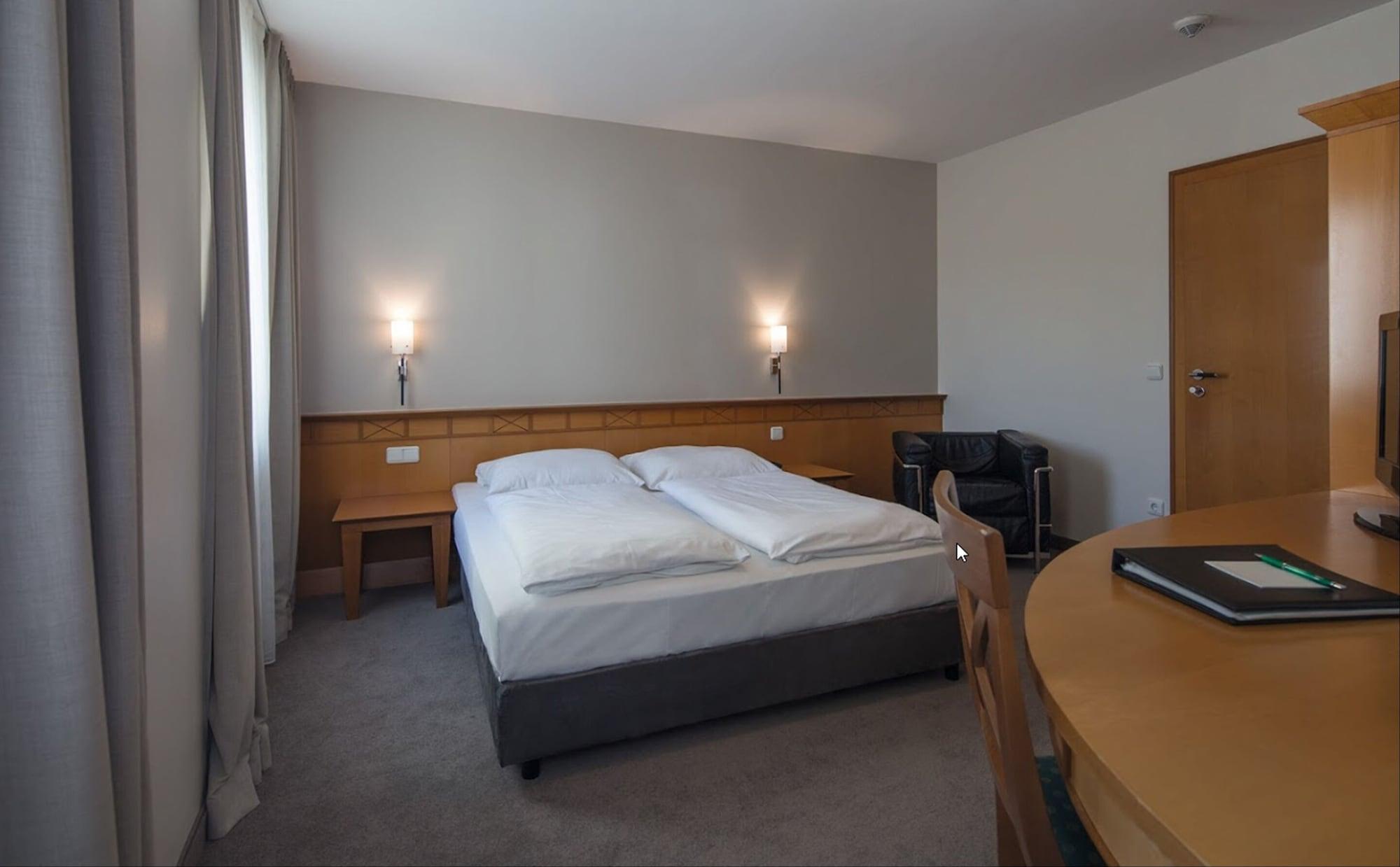 אדלסריד Parkhotel Schmid מראה חיצוני תמונה