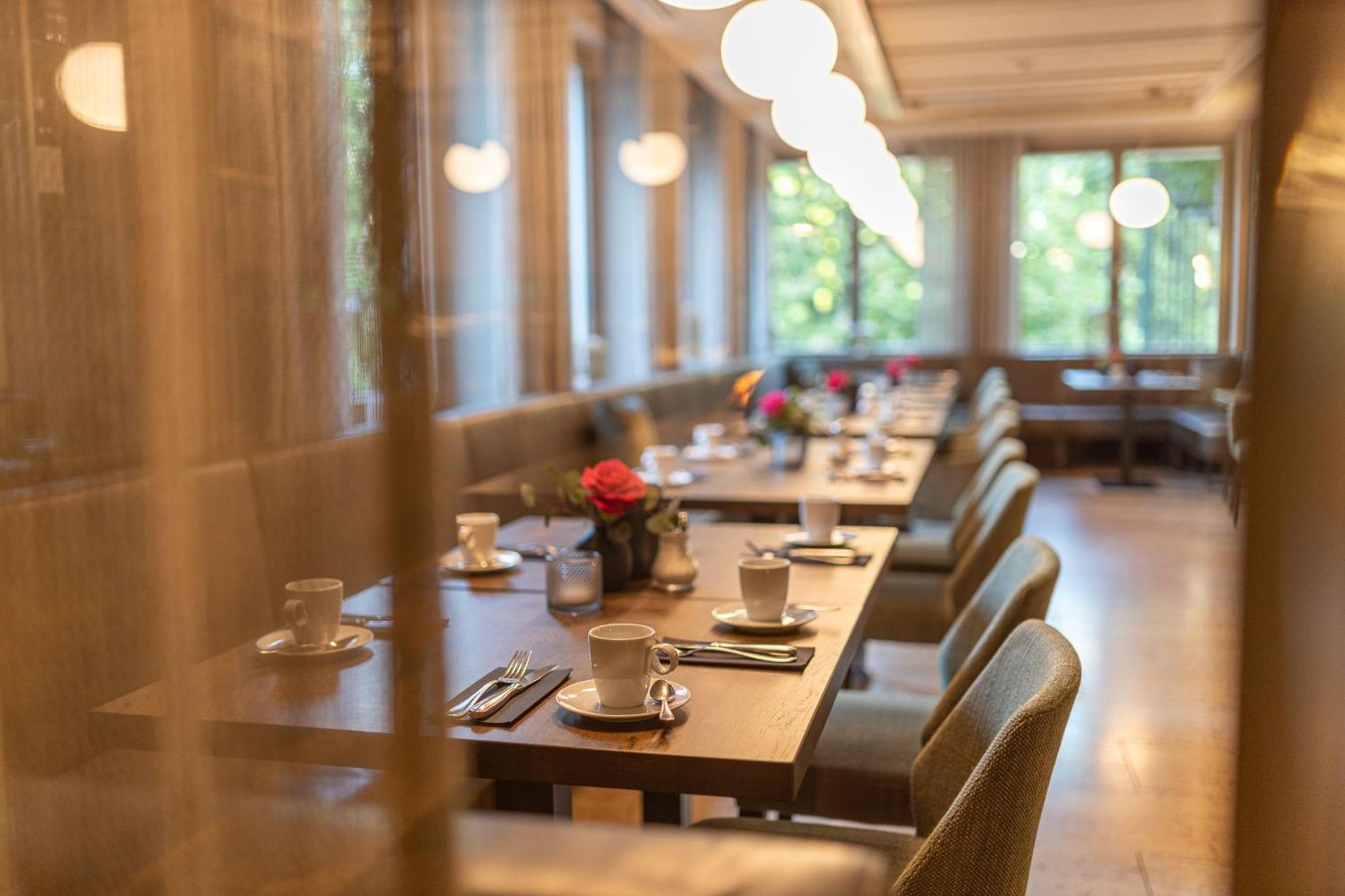 אדלסריד Parkhotel Schmid מראה חיצוני תמונה