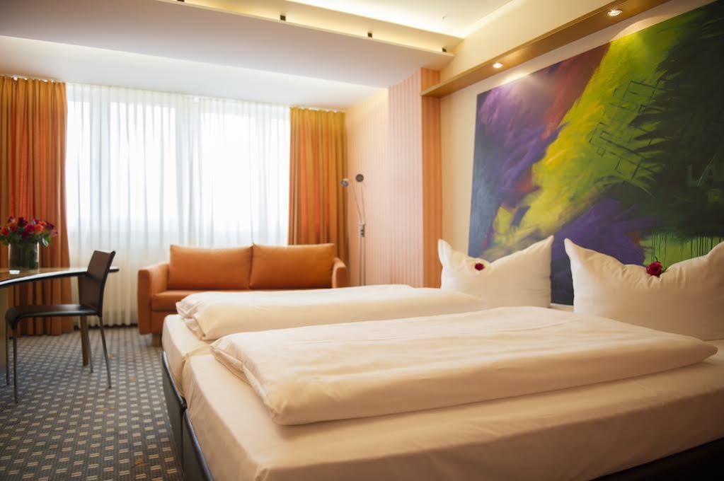 אדלסריד Parkhotel Schmid מראה חיצוני תמונה